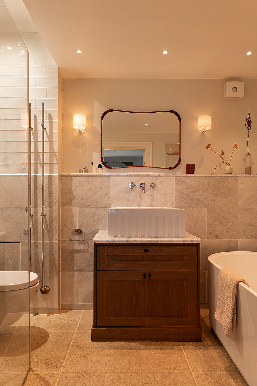 salle de bain vintage décoration mid-century