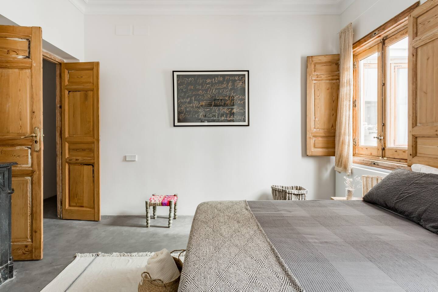 chambre décoration bohème chic et naturelle appartement Madrid