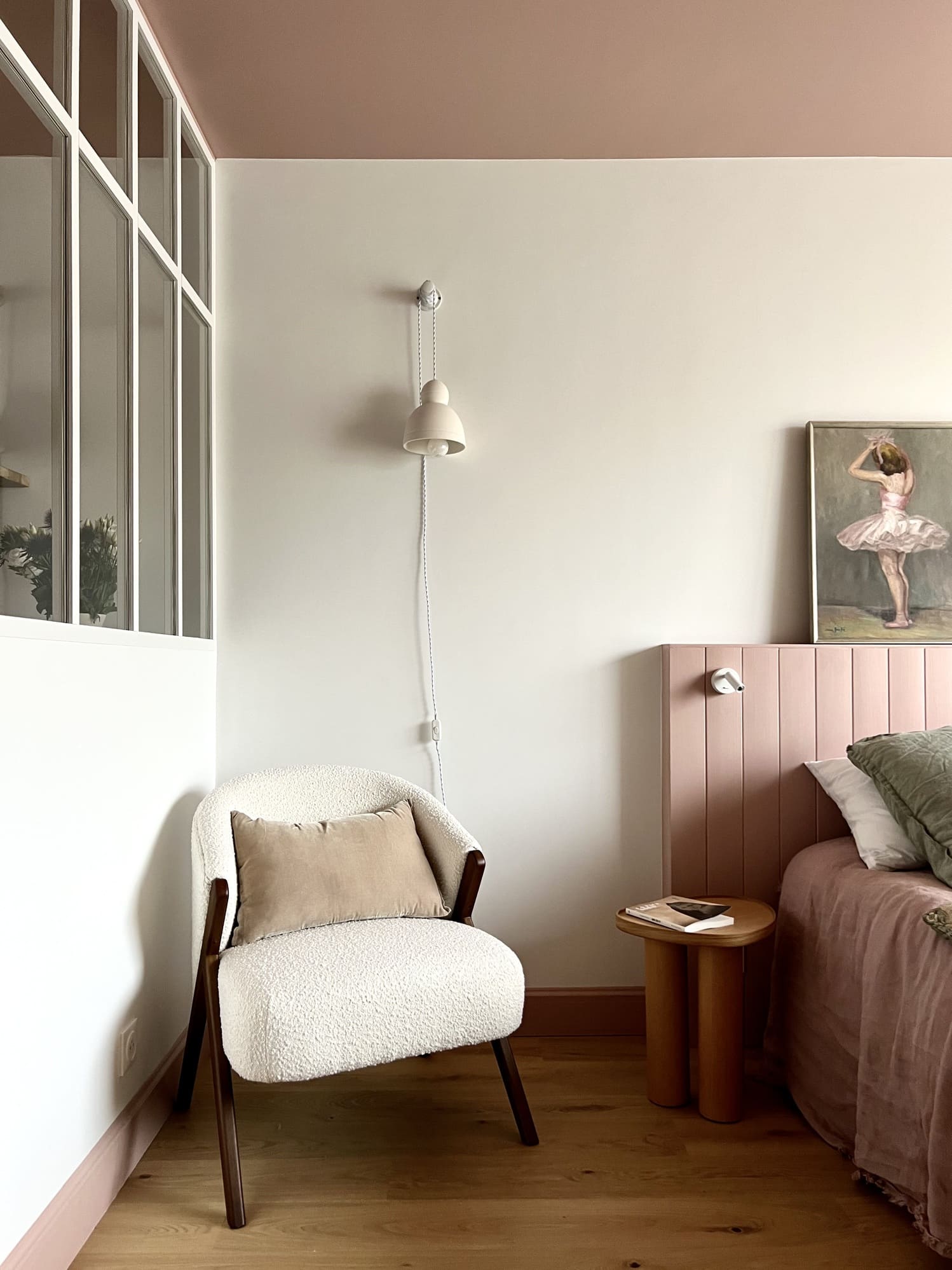 chambre plafond rose rénovation par Happy Pog photo Billie Blanket chambre plafond rose rénovation par Happy Pog photo Billie Blanket