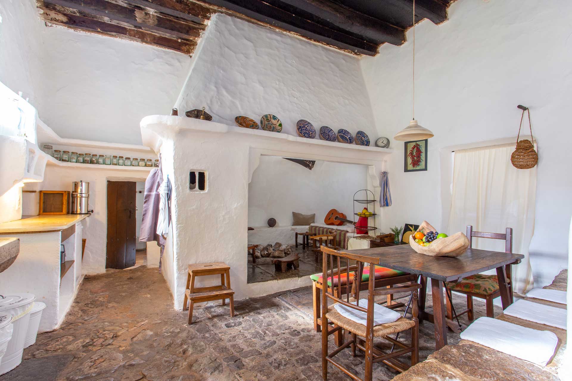 cuisine avec cheminée maison Majorque San Rullan cuisine avec cheminée maison Majorque San Rullan
