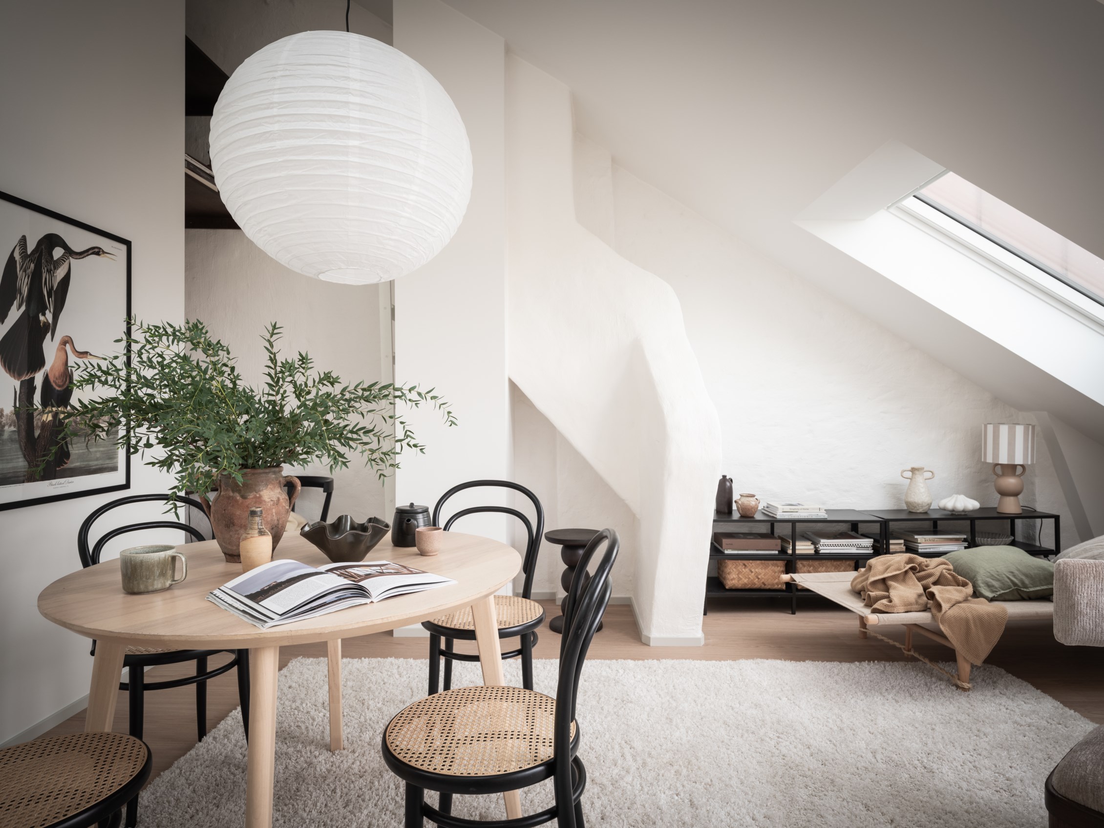 salon mansardé décoration scandinave appartement 56m2 salon mansardé décoration scandinave appartement 56m2