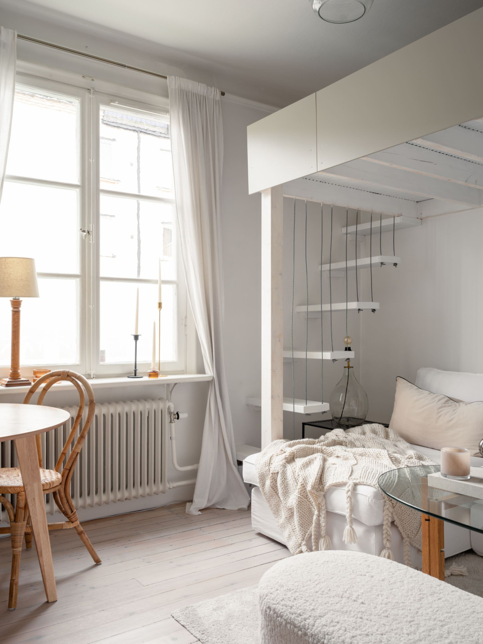 salon studio 24m2 avec mezzanine