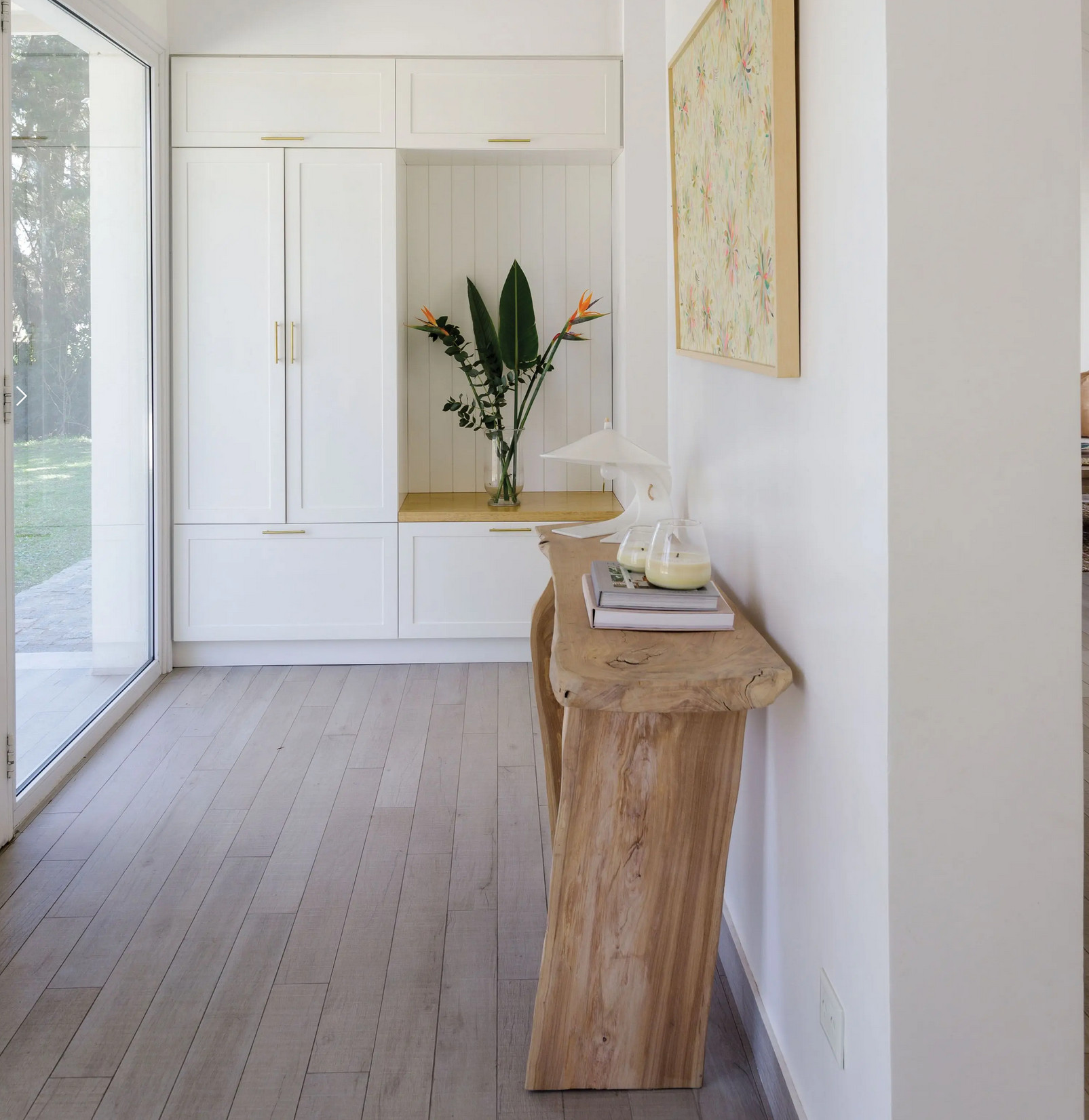 entrée avec console bois brut