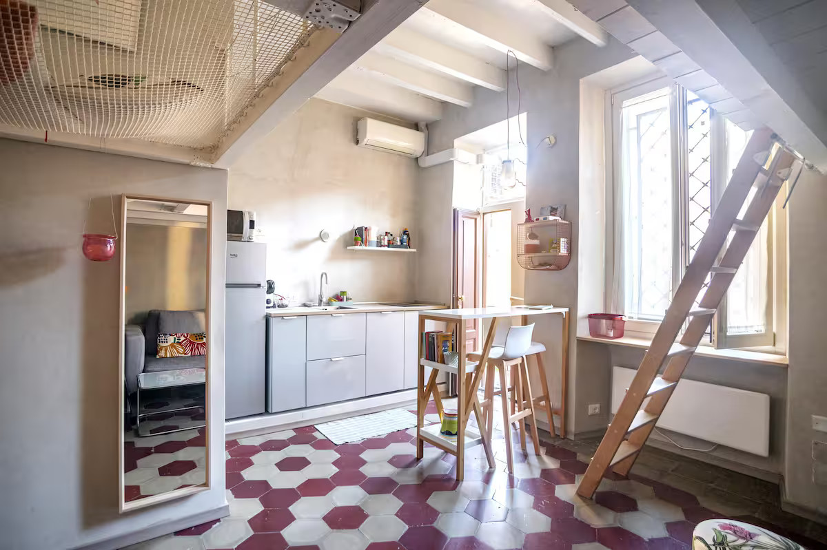 studio Milan avec mezzanine studio Milan avec mezzanine