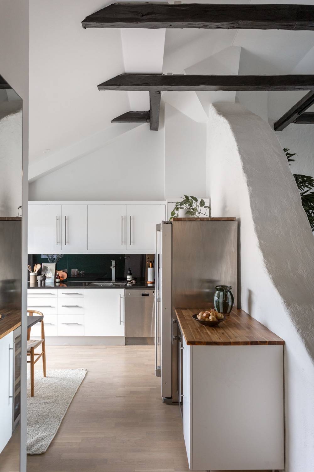 cuisine mansardée appartement sous combles