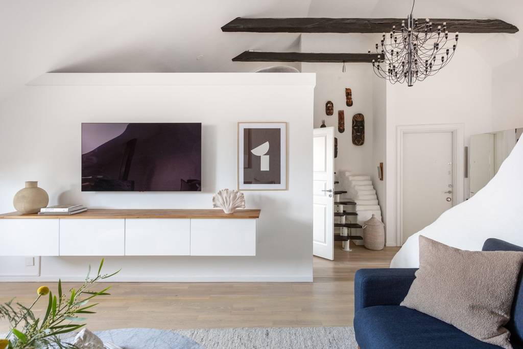 salon mansardé appartement sous combles