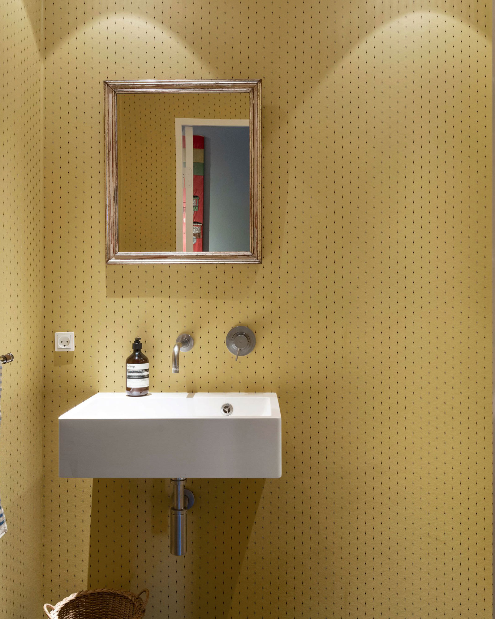 salle de bain jaune salle de bain jaune