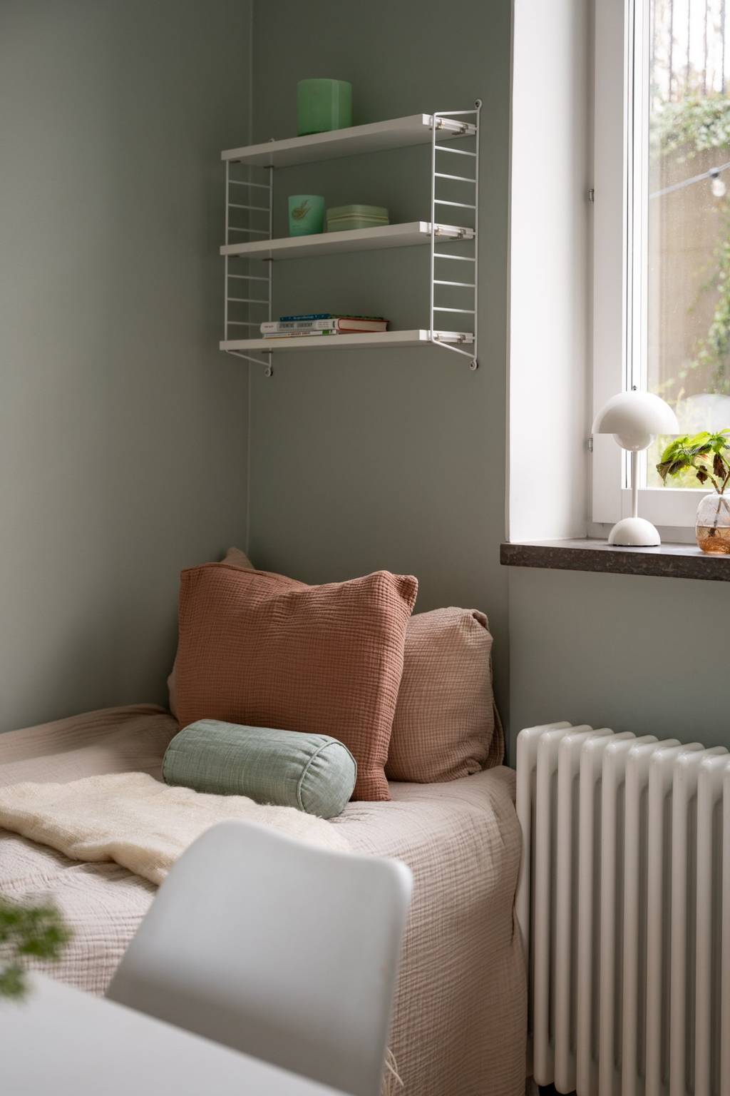 chambre verte et rose appartement 107m2