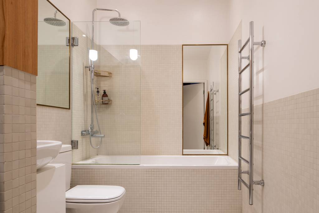 salle de bain beige