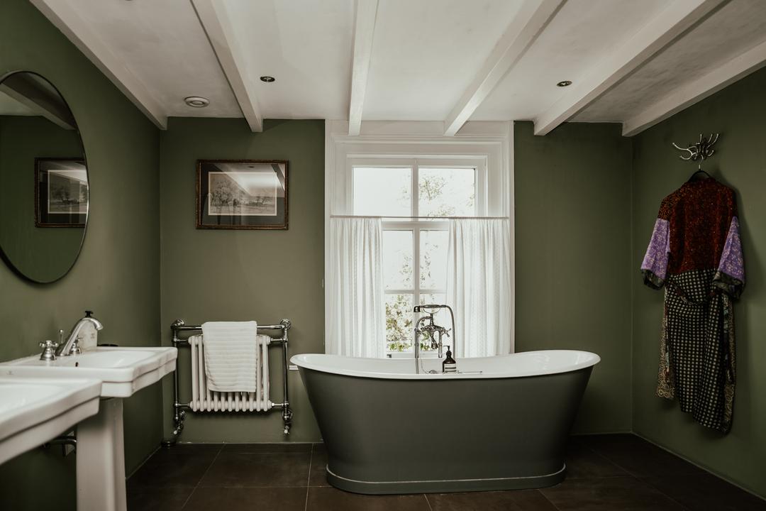 salle de bain rétro murs verts salle de bain rétro murs verts