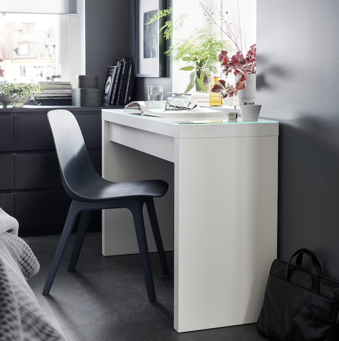 petit bureau IKEA catalogue 2025