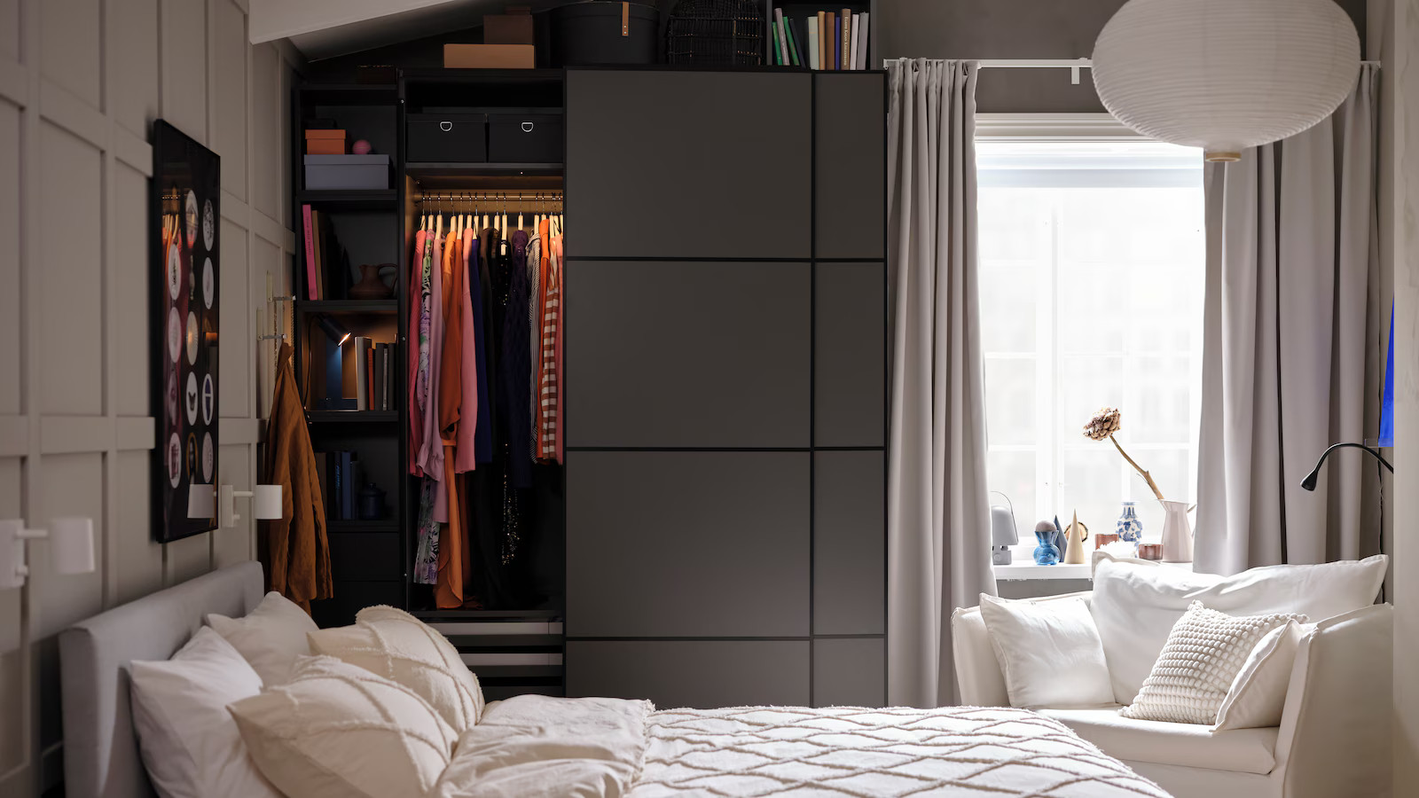 chambre avec système de dressing Pax chambre avec système de dressing Pax