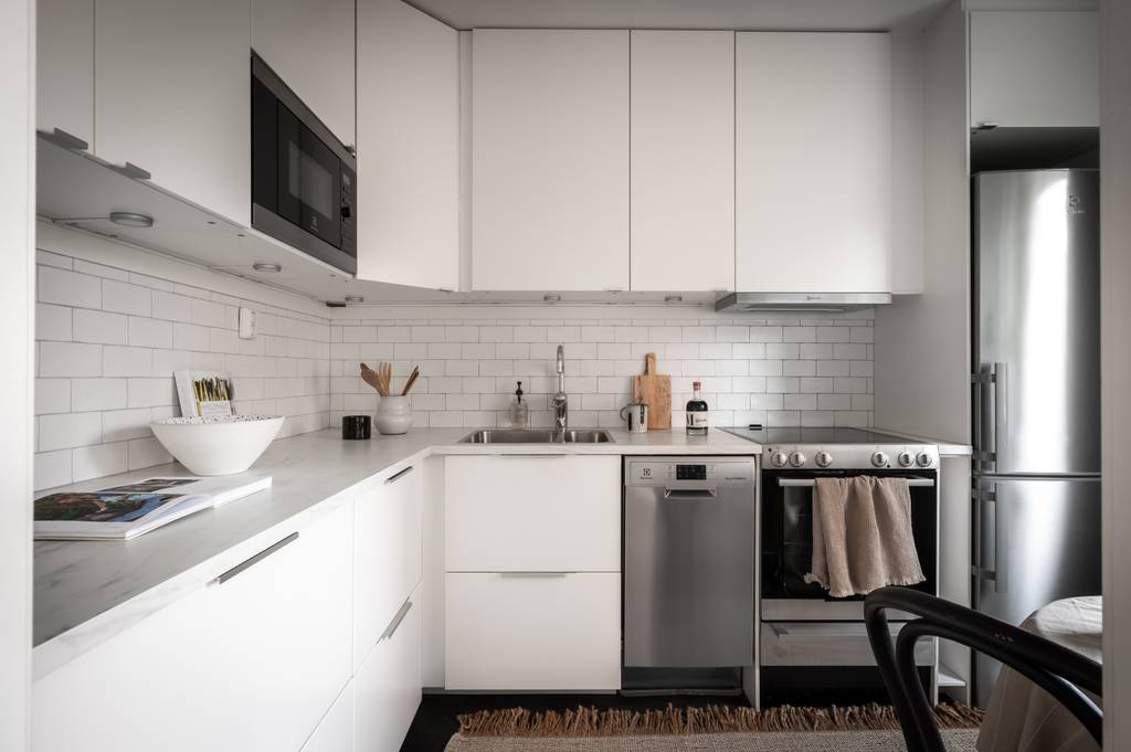 cuisine design blanche studio 35m2 décoration scandinave