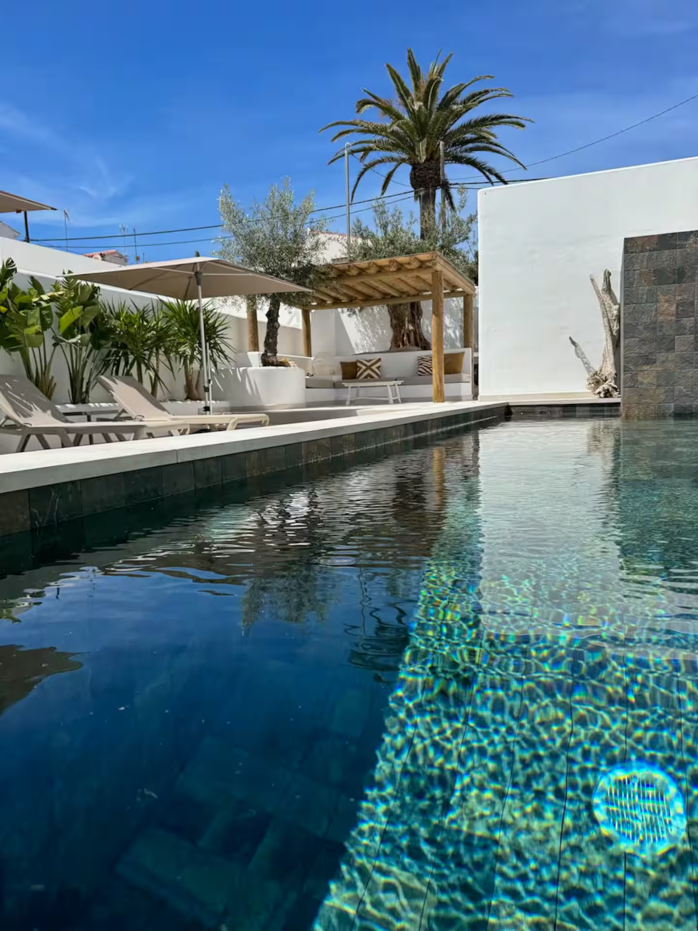 terrasse avec pergola bois et piscine maison de plage terrasse avec pergola bois et piscine maison de plage
