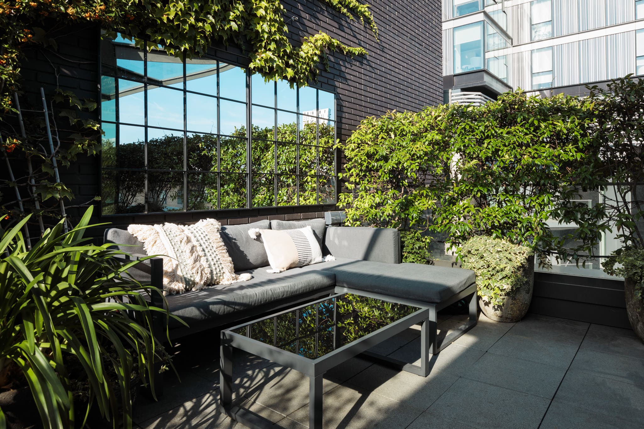 terrasse en plein ciel appartement contemporain 68m2 terrasse en plein ciel appartement contemporain 68m2