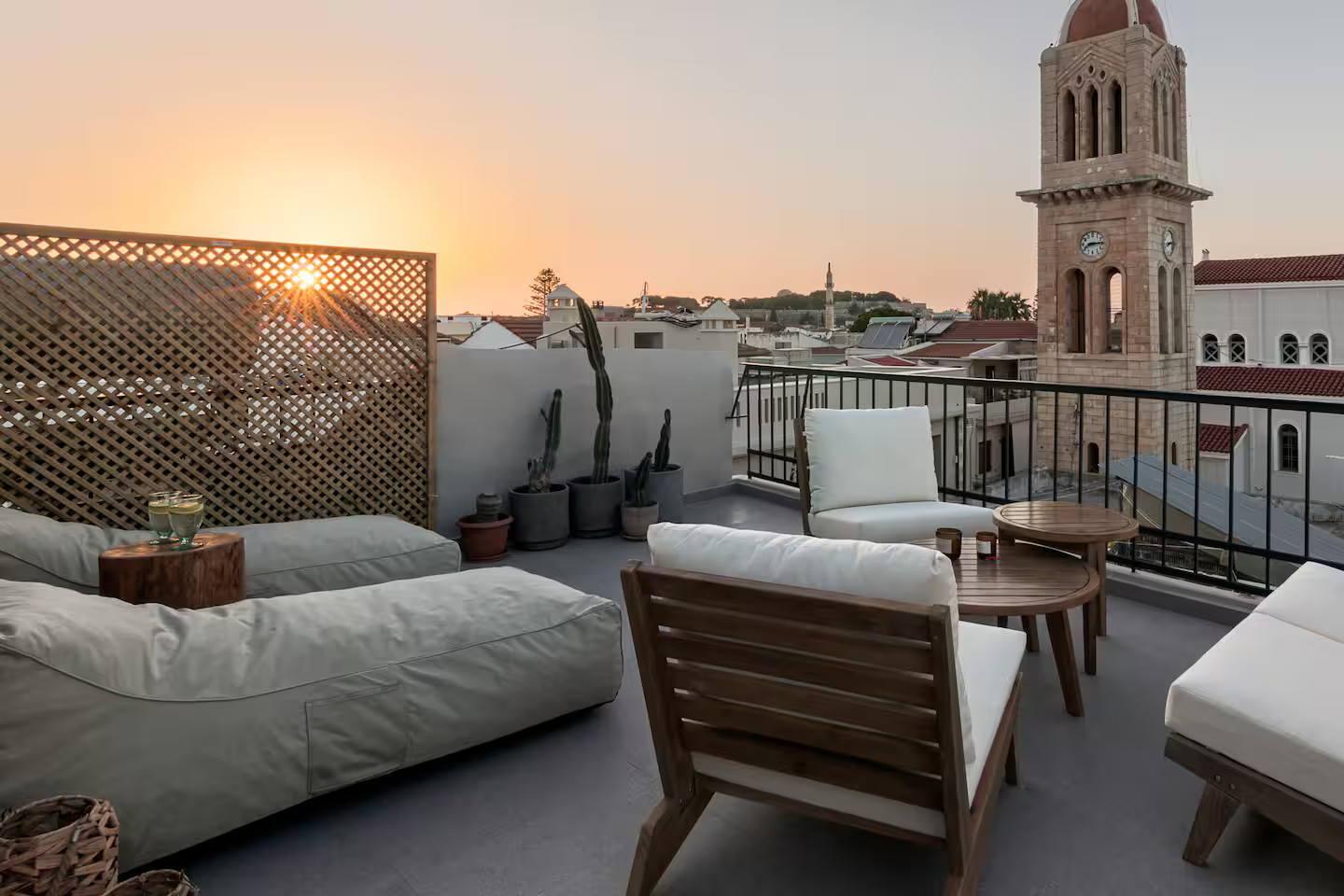 terrasse maison en pierres Soleil Boutique House Crète