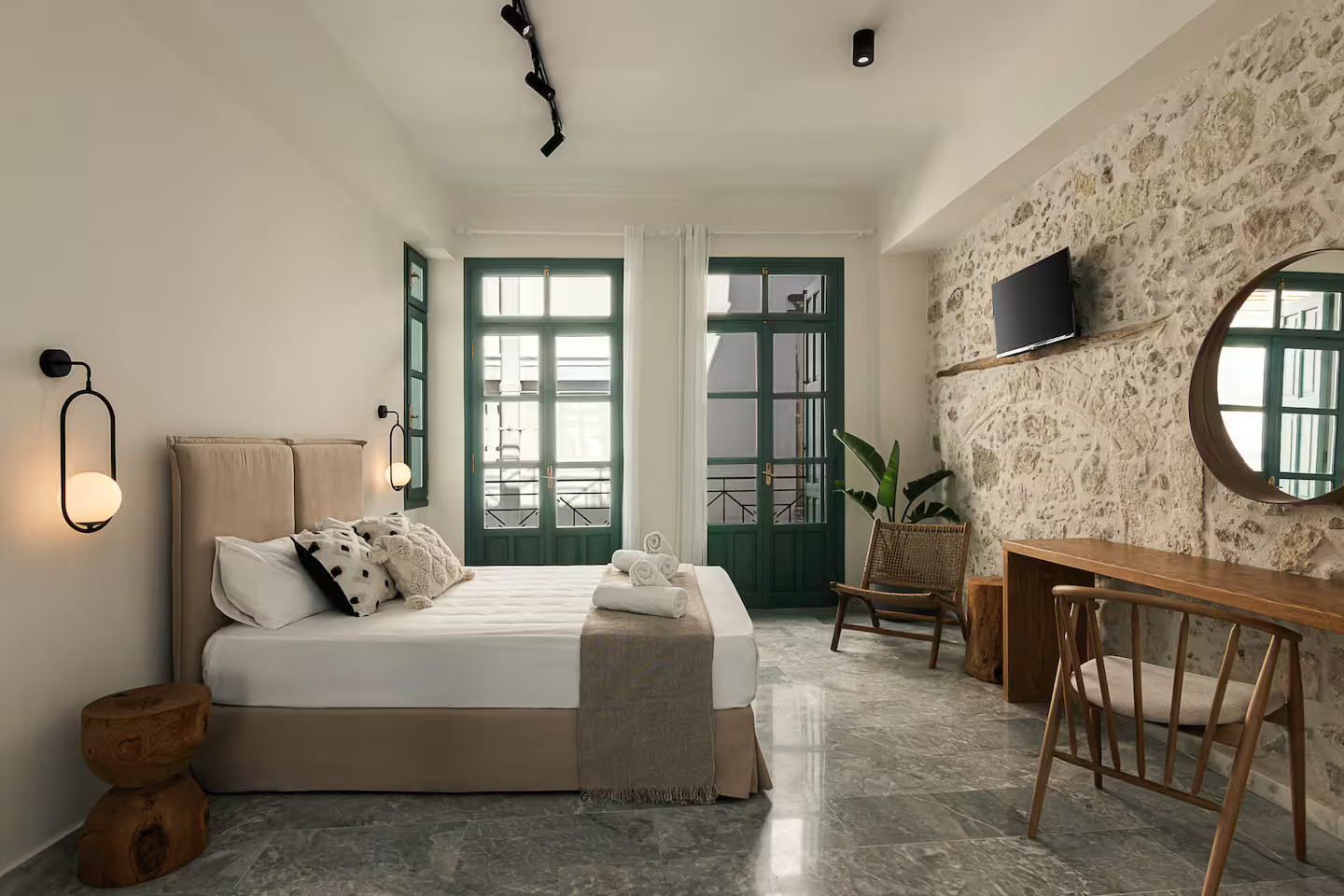 chambre maison en pierres Soleil Boutique House Crète