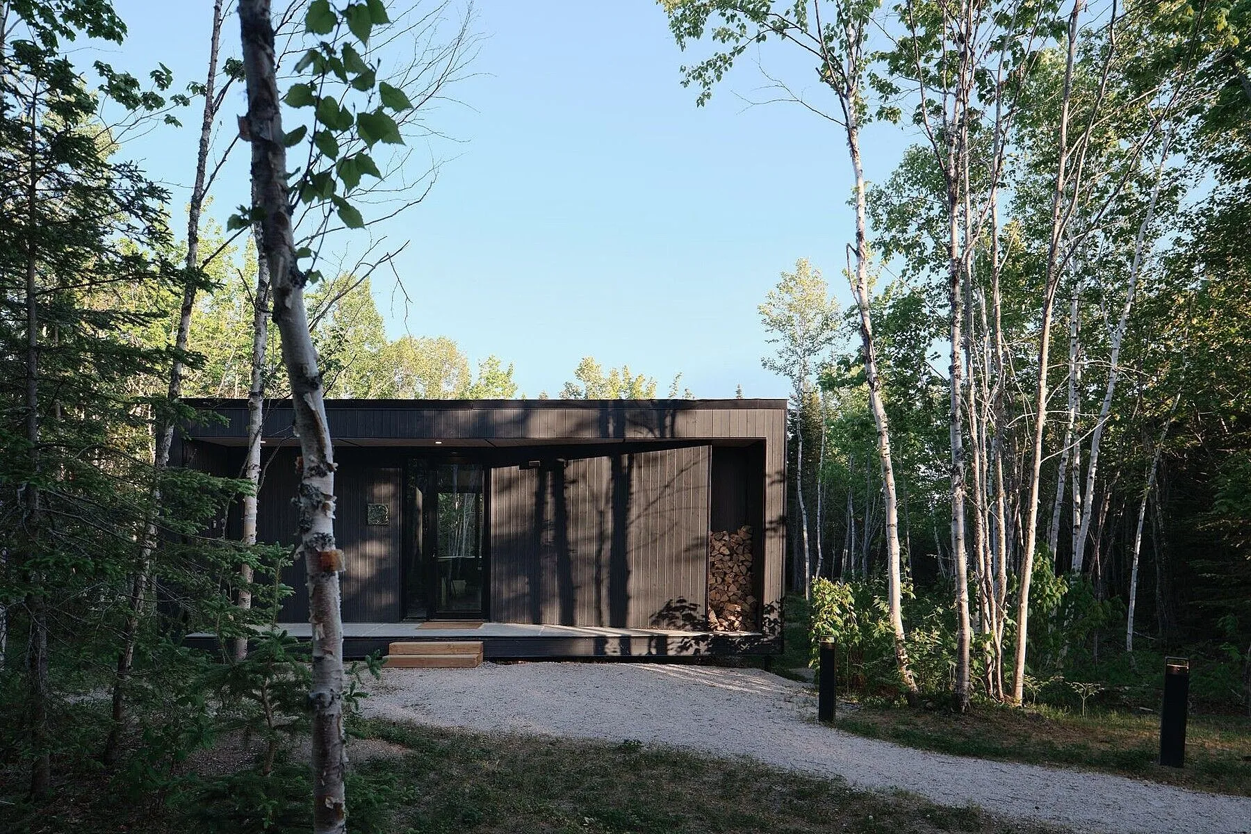 maison contemporaine bois noir