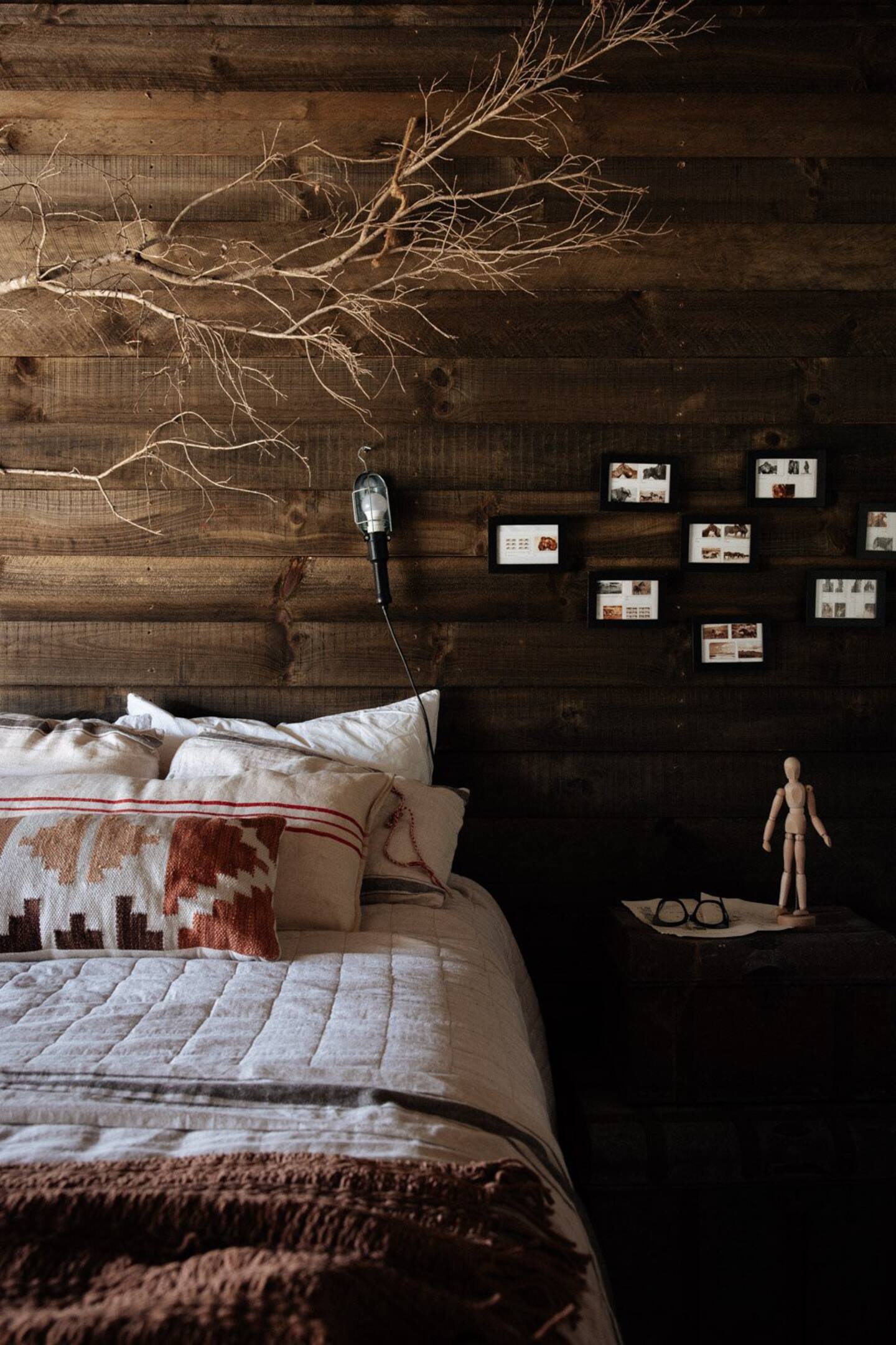 chambre murs bois Hillview Stables Australie chambre murs bois Hillview Stables Australie