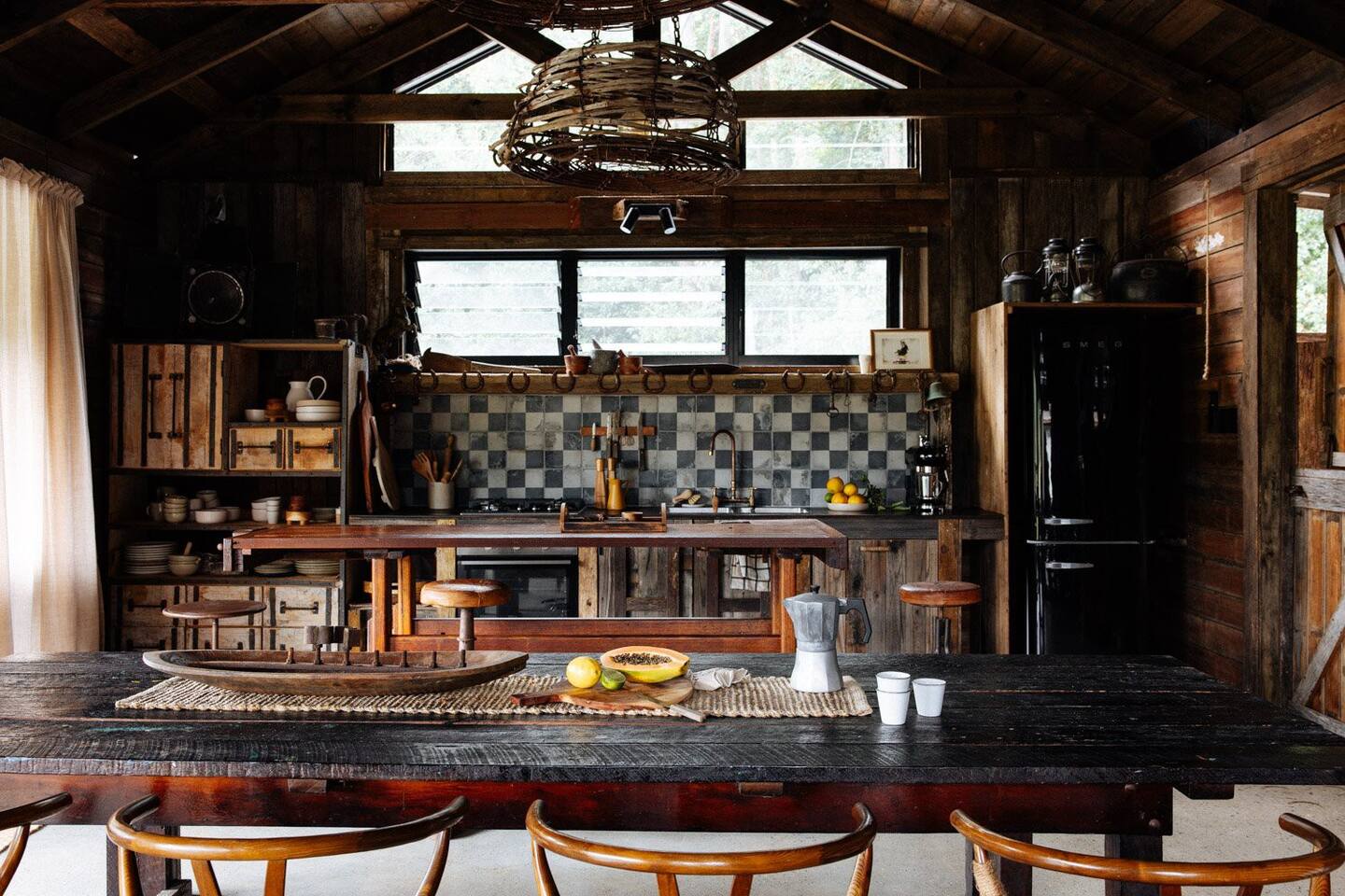 salle à manger et cuisine maison rustique chic Hillview Stables Australie salle à manger et cuisine maison rustique chic Hillview Stables Australie
