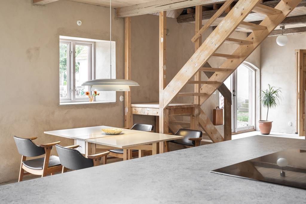 cuisine avec escalier bois cuisine avec escalier bois