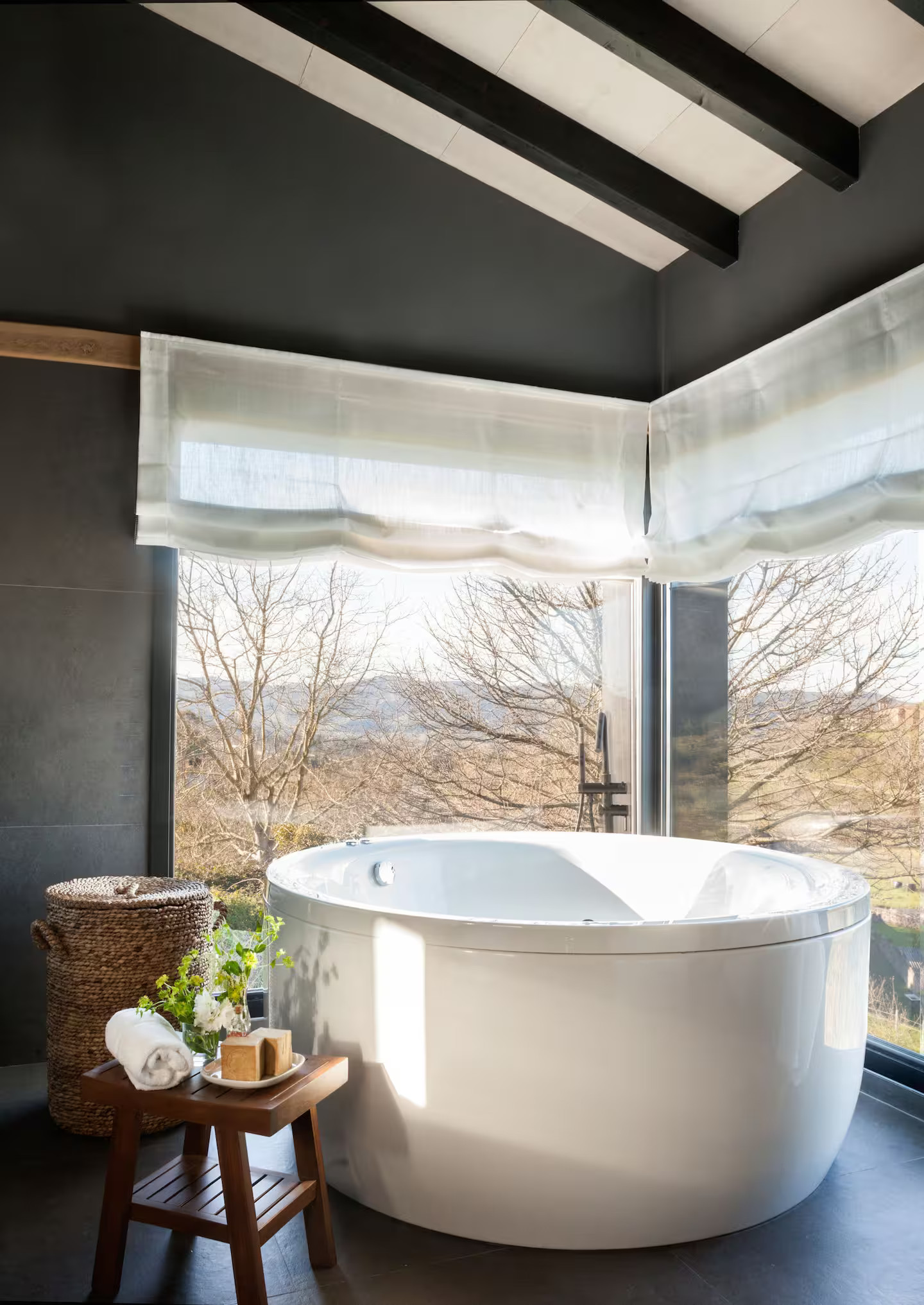 salle de bain design avec baies vitrées salle de bain design avec baies vitrées