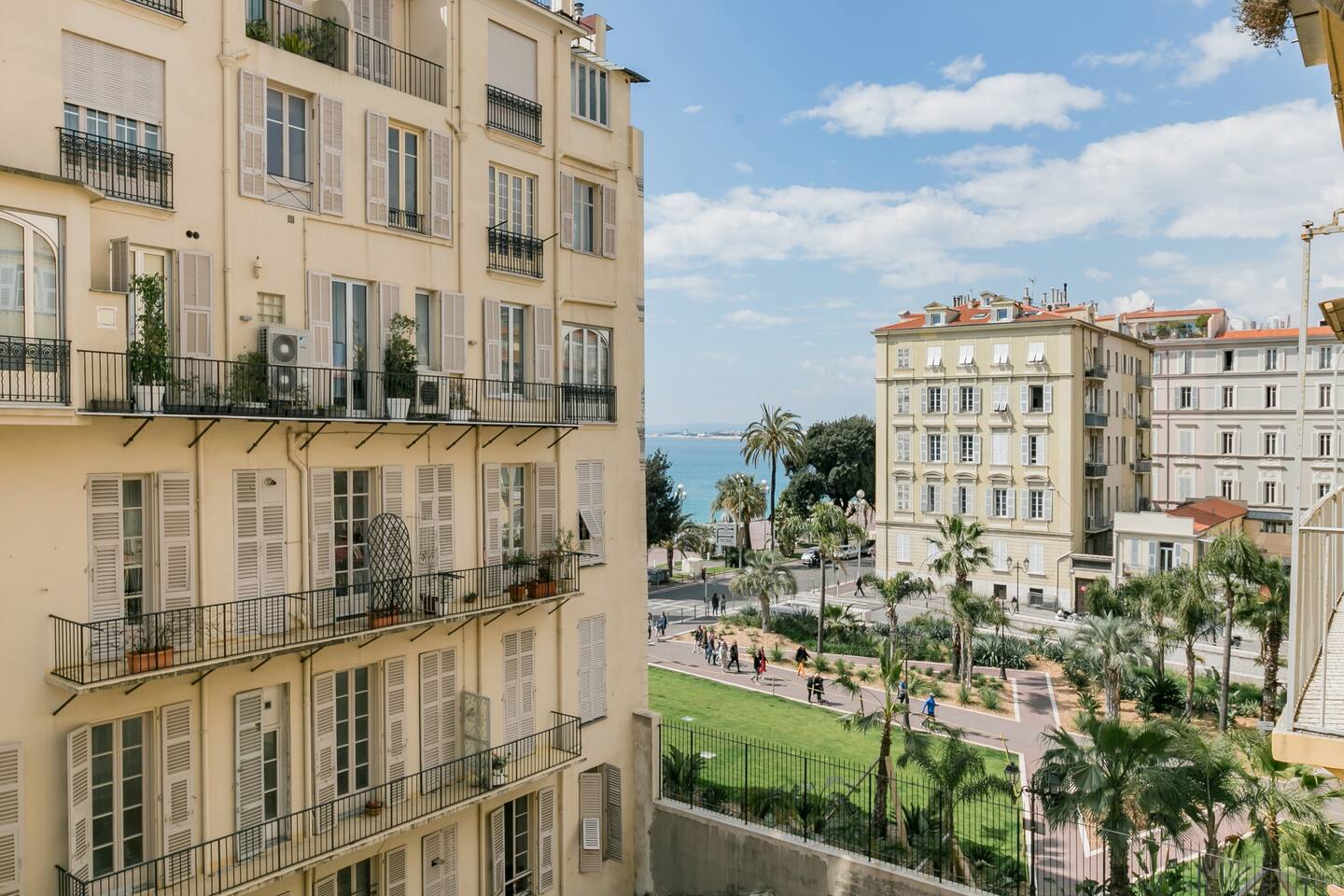 balcon immeuble Nice