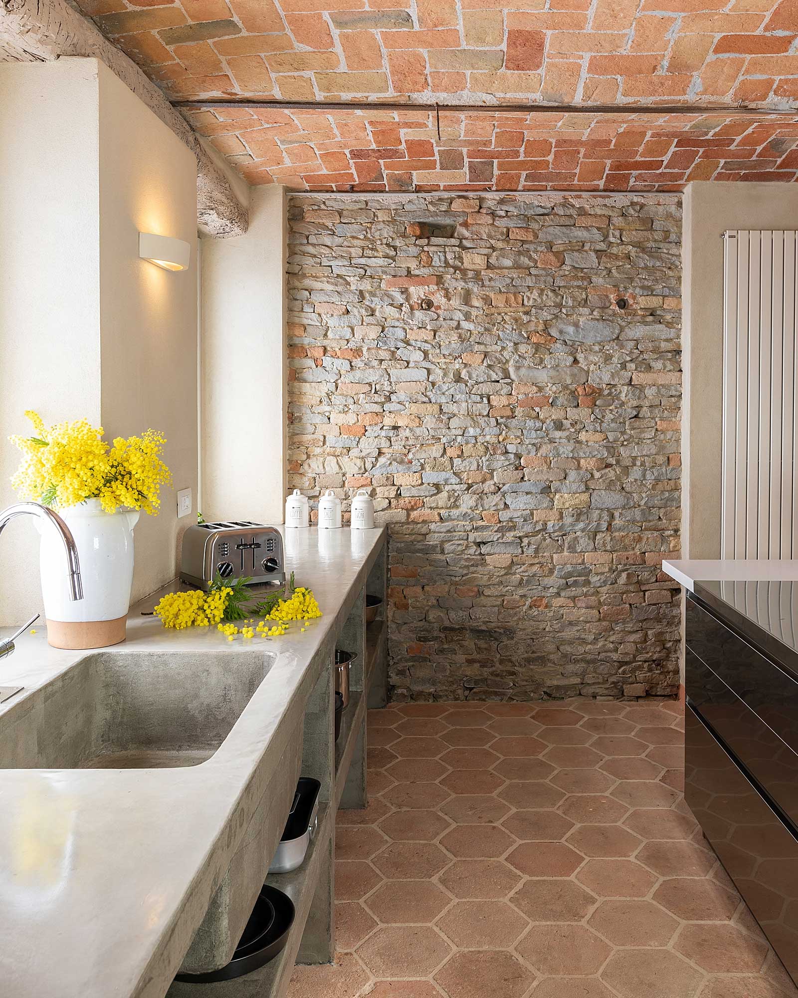 cuisine plafond à voûtains maison de campagne Italie, Casa Moscata cuisine plafond à voûtains maison de campagne Italie, Casa Moscata