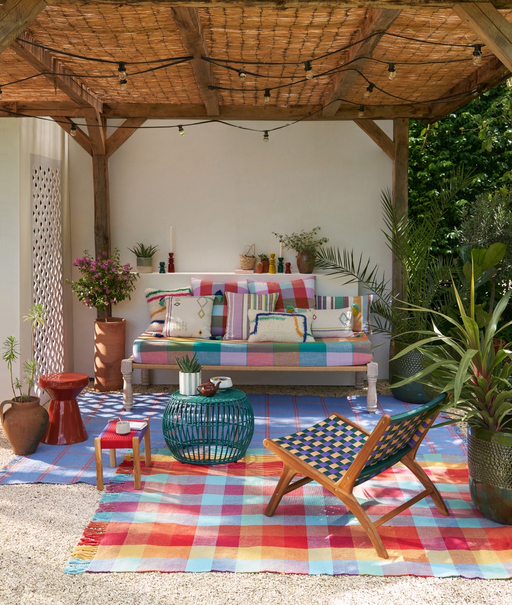 terrasse avec pergola décoration colorée terrasse avec pergola décoration colorée