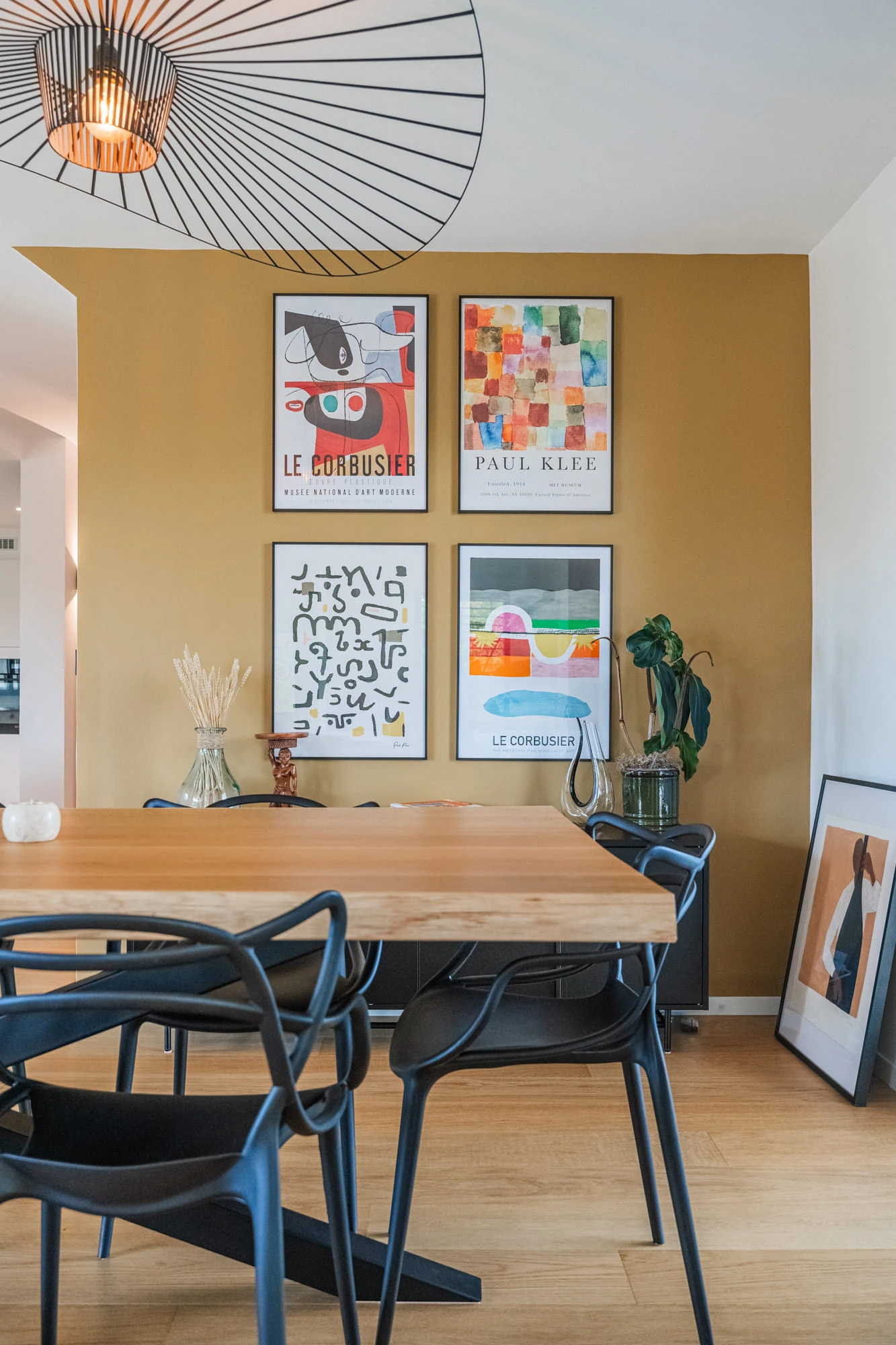 salle à manger décoration contemporaine mur jaune salle à manger décoration contemporaine mur jaune