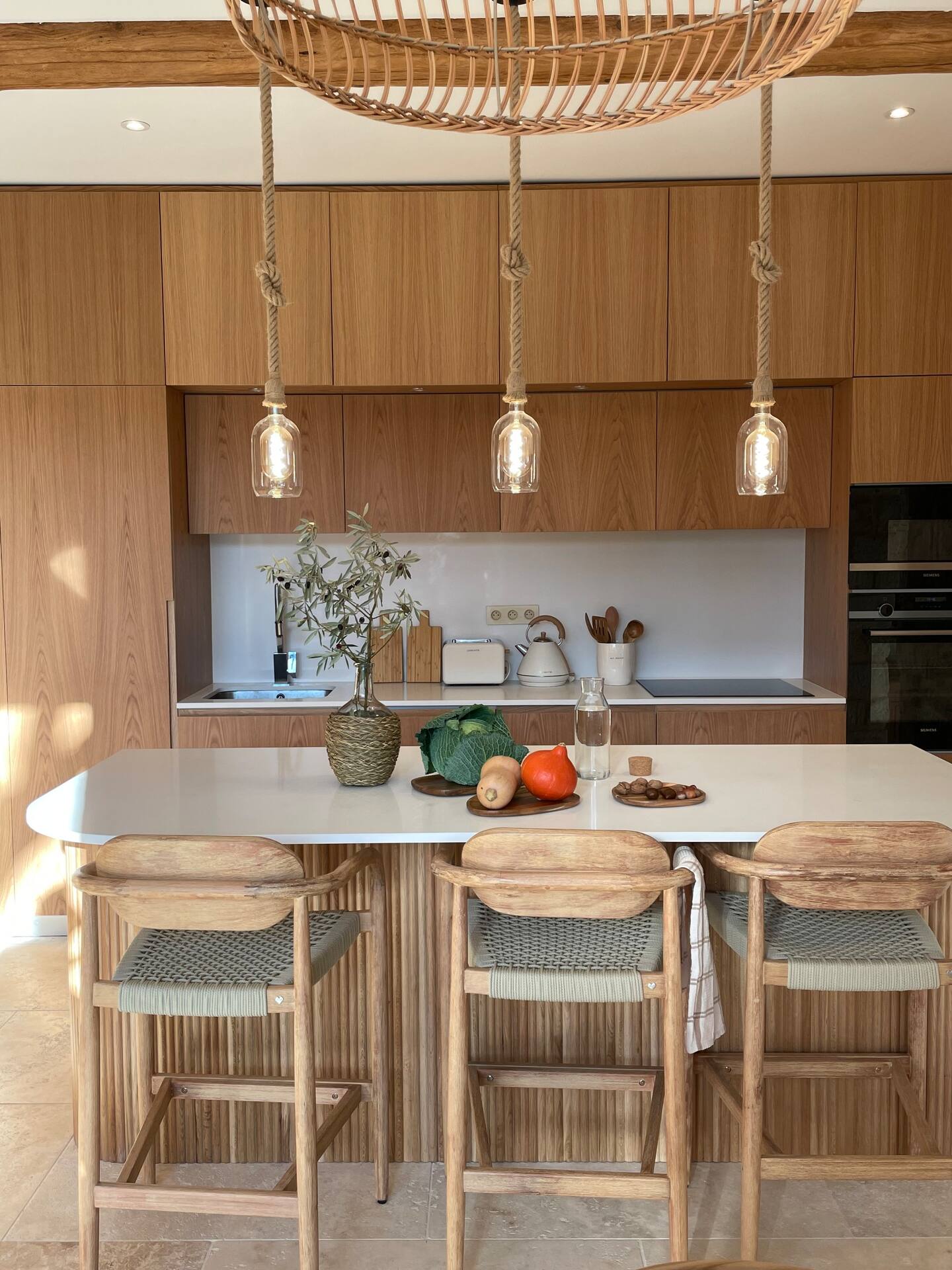 cuisine maison en pierres Mas Revive Grabels
