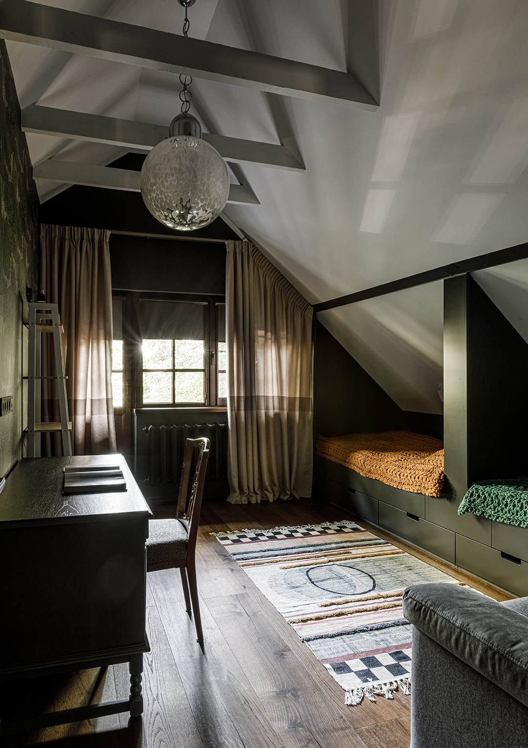 chambre dortoir mansardée