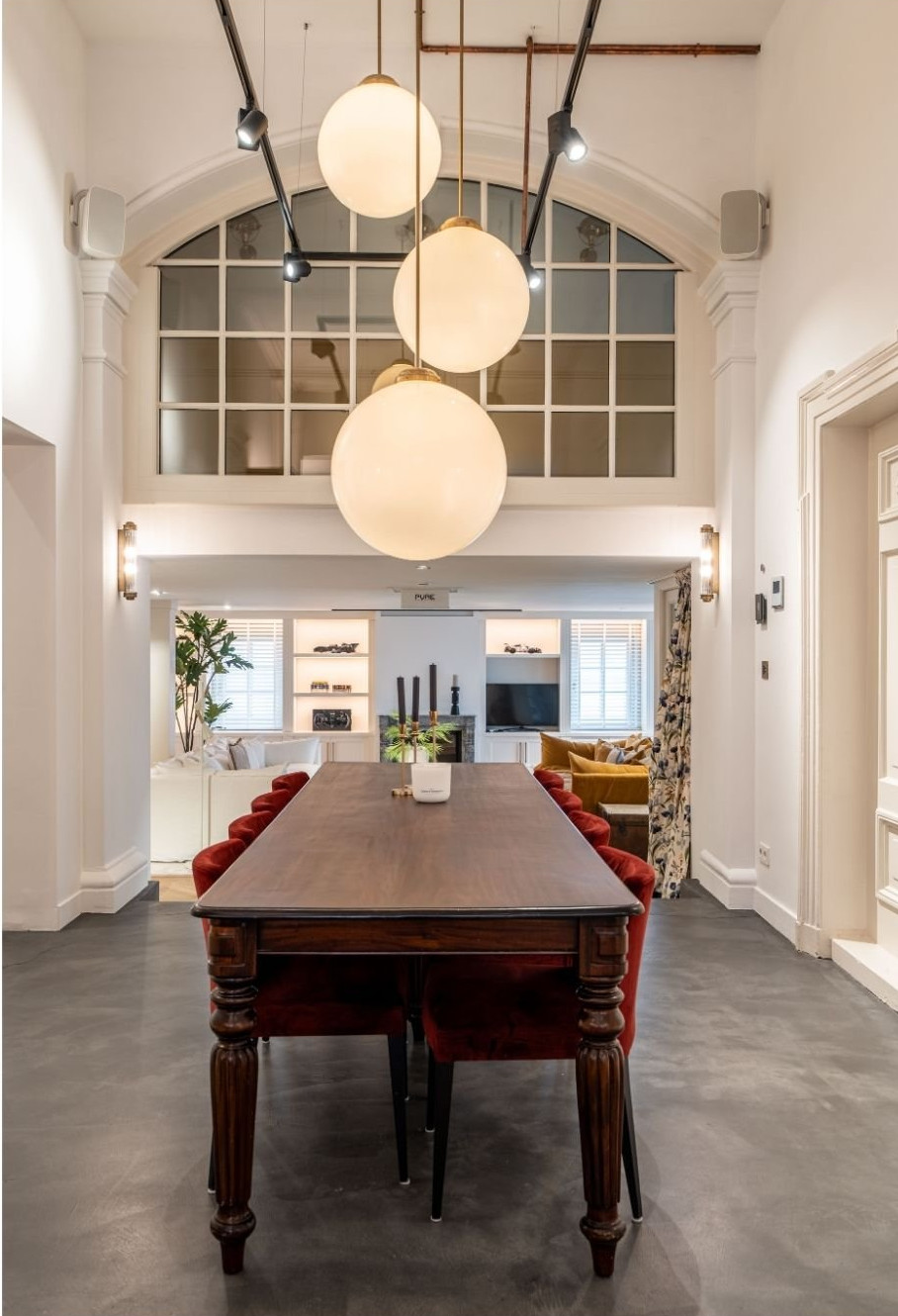 salon et salle à manger appartement Amsterdam dans immeuble ancien