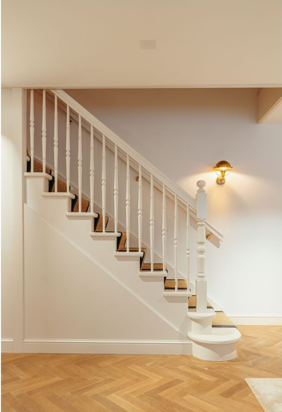 escalier appartement Amsterdam dans immeuble ancien