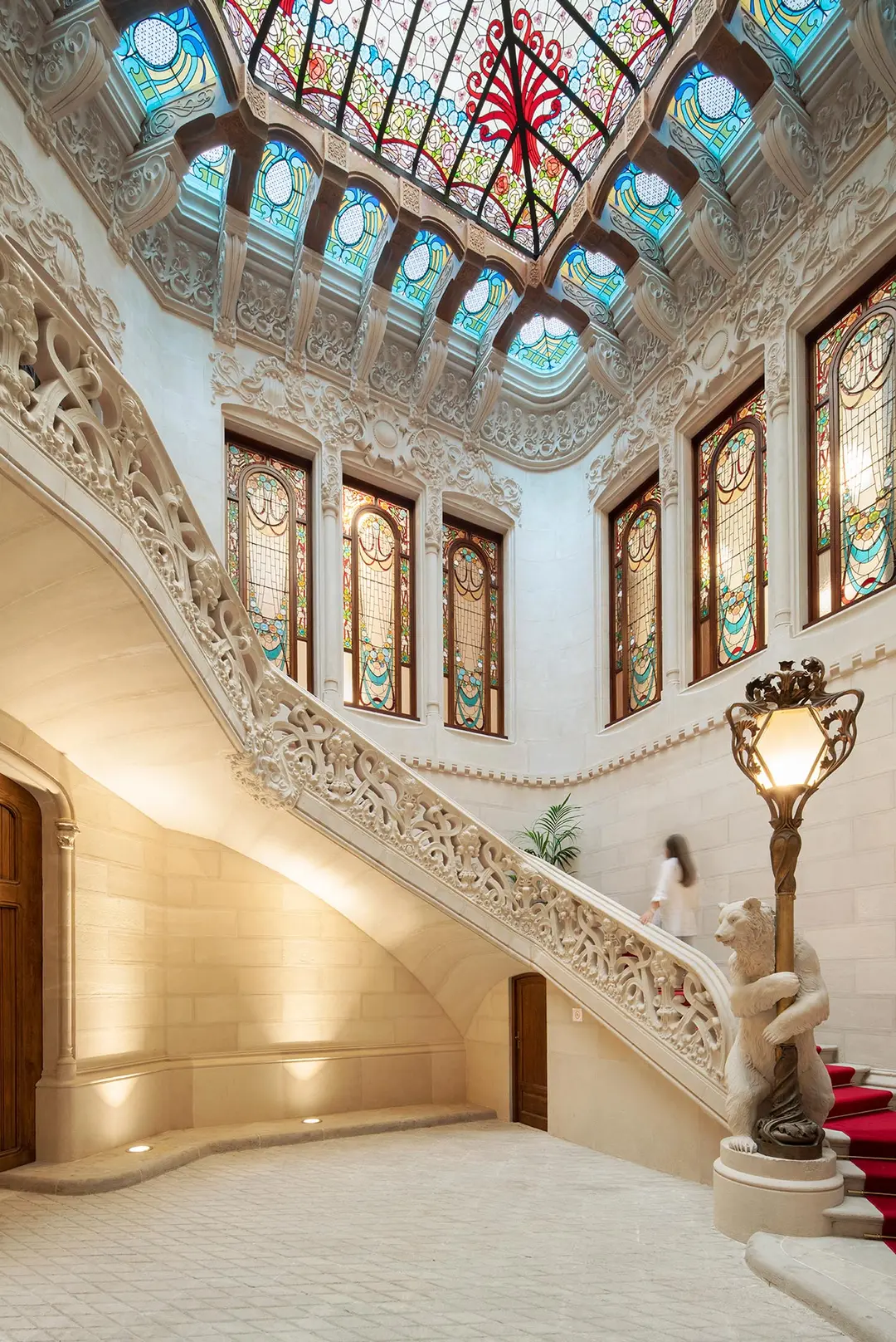 immeuble Barcelone plafond verre vitrail ancien