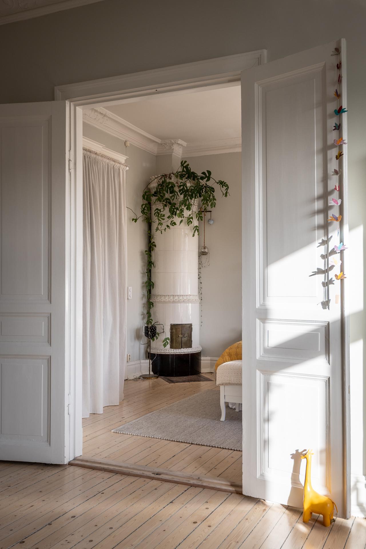 chambre avec poêle scandinave appartement ancien de 87m2