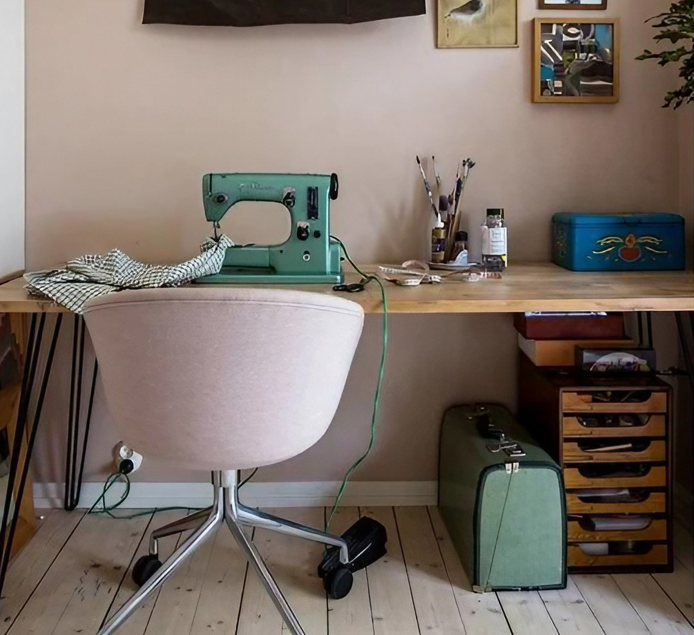 bureau avec machine à coudre bureau avec machine à coudre