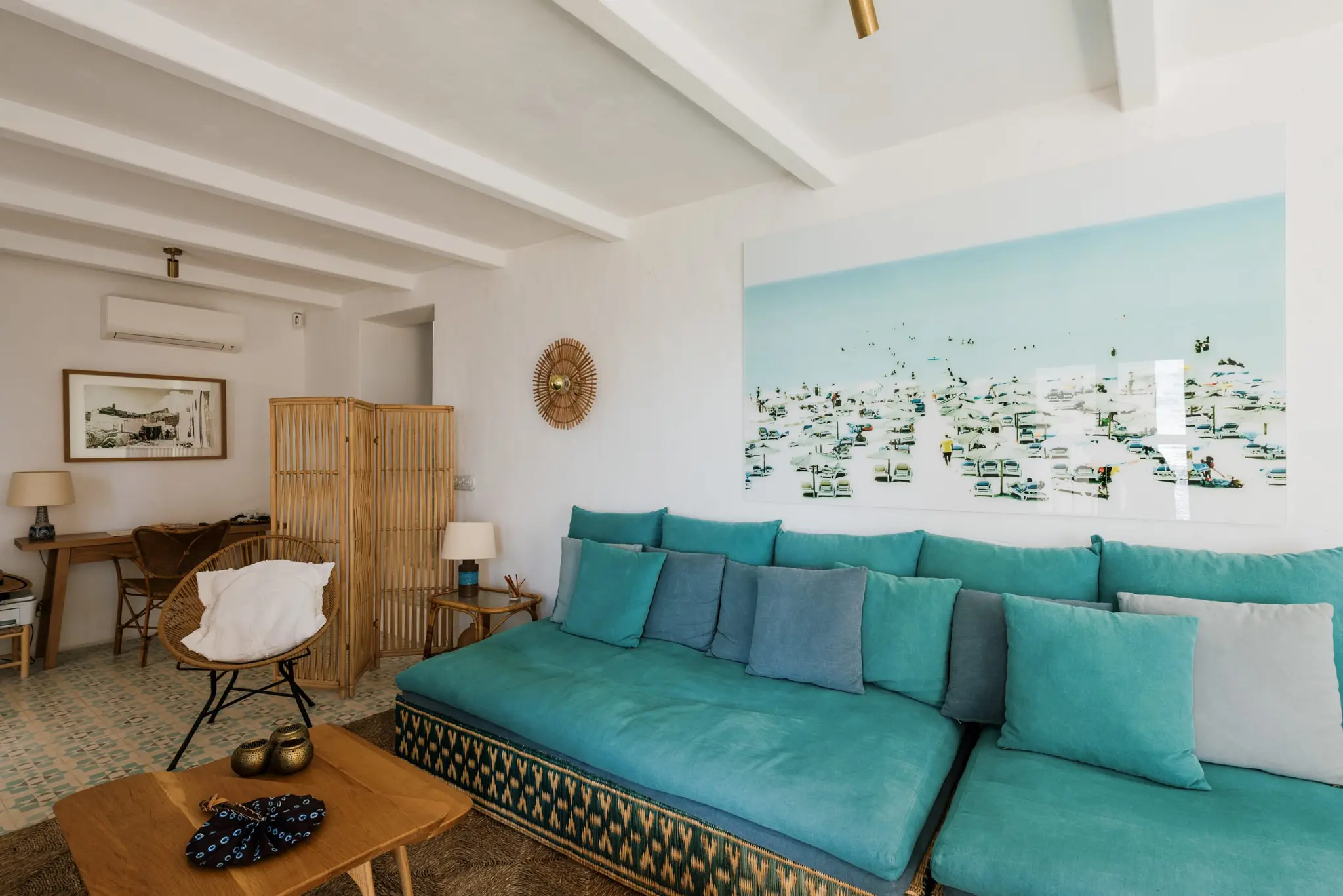 salon canapé bleu maison Ibiza salon canapé bleu maison Ibiza