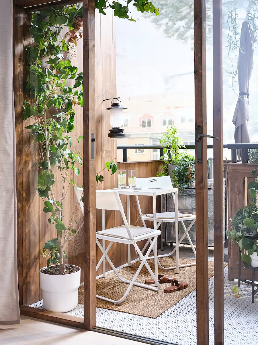 balcon aménagé par IKEA