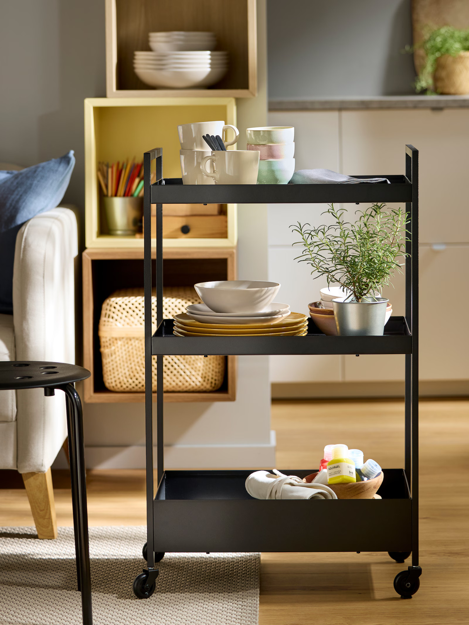 desserte noire IKEA desserte noire IKEA
