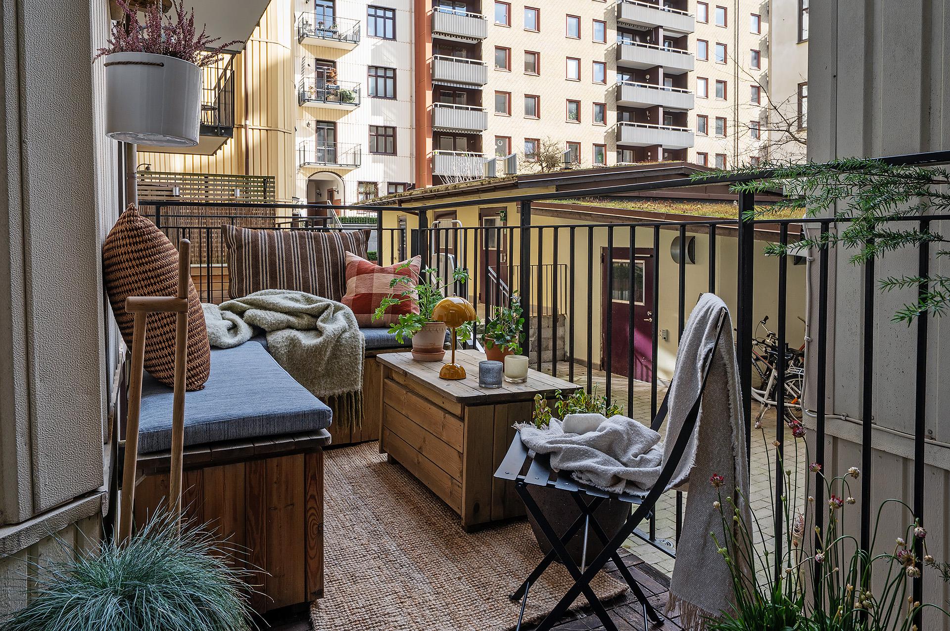 balcon sur cour