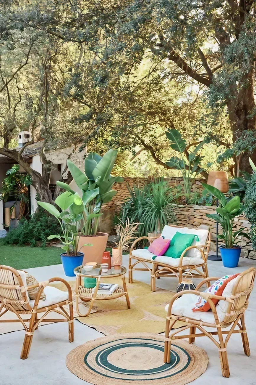 mobilier extérieur en rotin