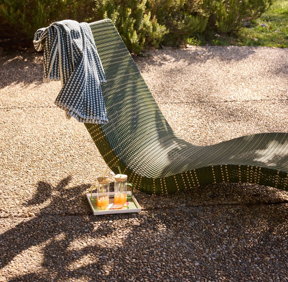 bain de soleil résine verte collection maisons du Monde 2025 outdoor bain de soleil résine verte collection maisons du Monde 2025 outdoor