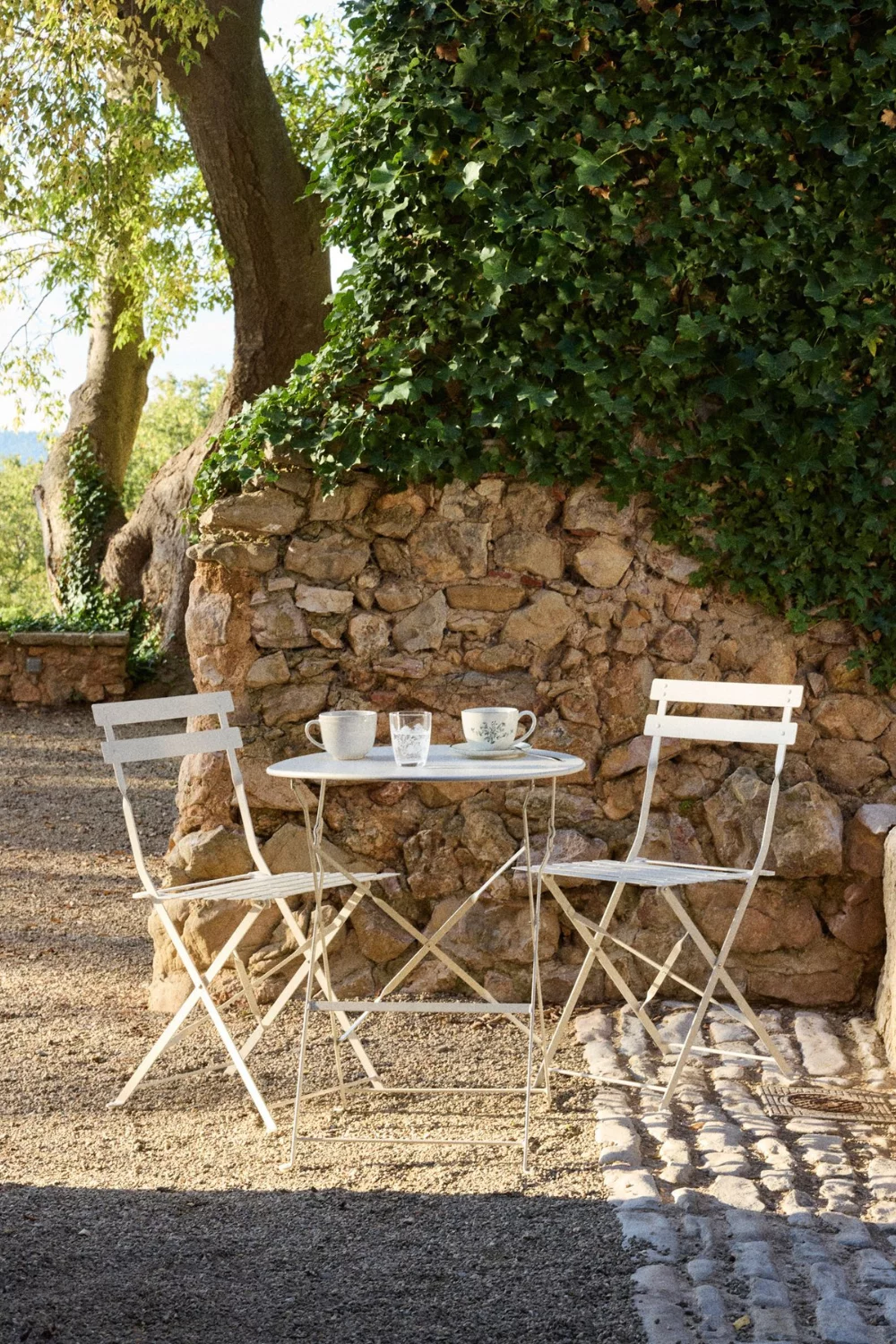 terrasse avec muret en pierres terrasse avec muret en pierres