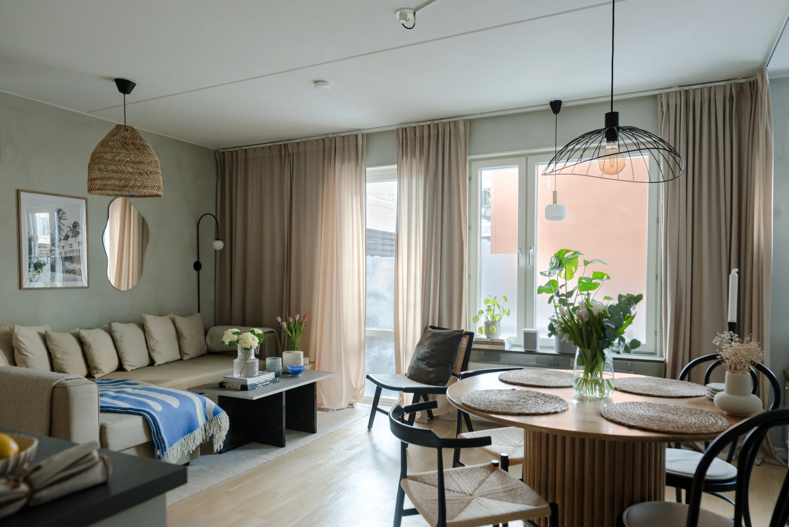 pièce principale avec cuisine ouverte studio 36m2
