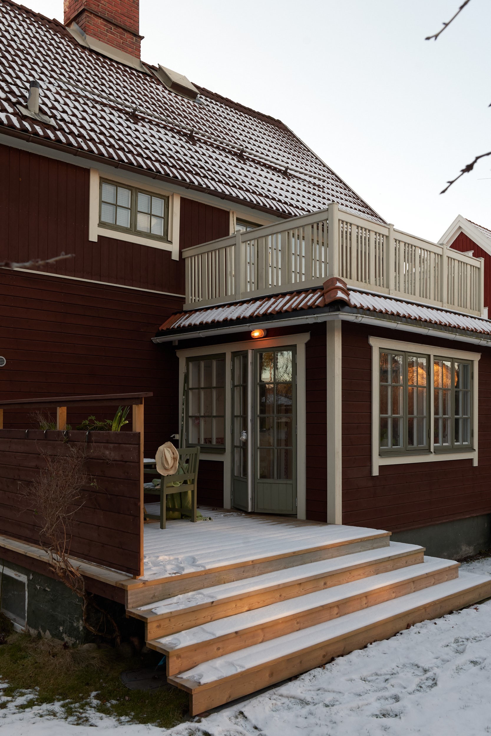maison ancienne en bois rouge Suède maison ancienne en bois rouge Suède