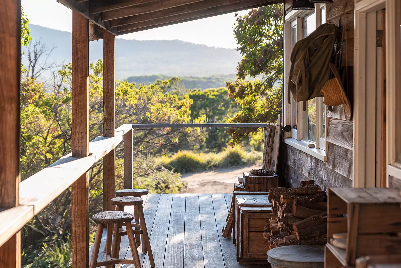 terrasse cabane rustique Tasmanie près des plages The Headland terrasse cabane rustique Tasmanie près des plages The Headland