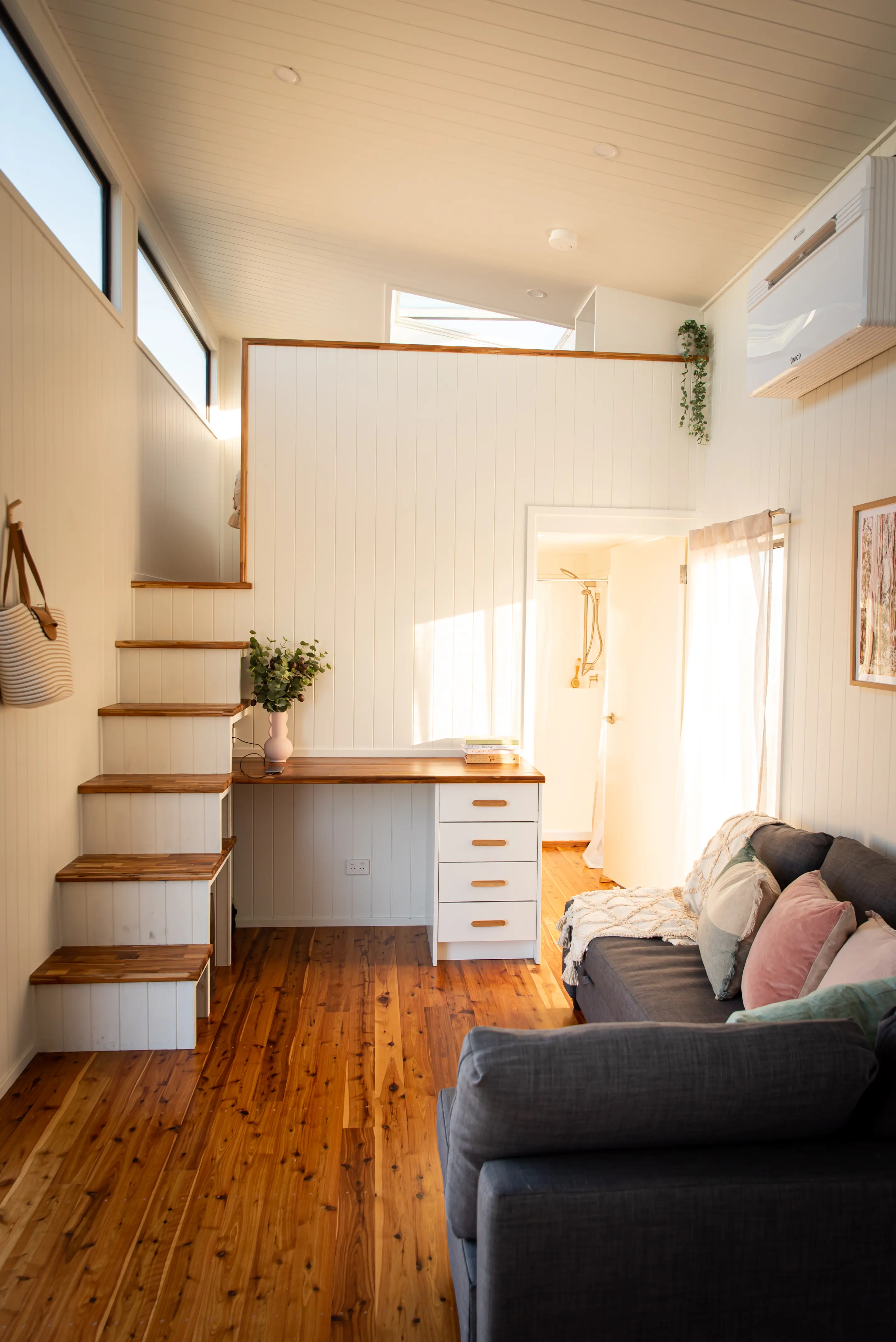salon petite maison mobile modèle Kookaburra par Unplgd salon petite maison mobile modèle Kookaburra par Unplgd