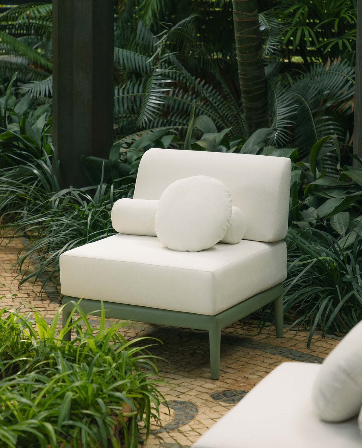 fauteuil de jardin vert sauge collection 2025 The Masie fauteuil de jardin vert sauge collection 2025 The Masie