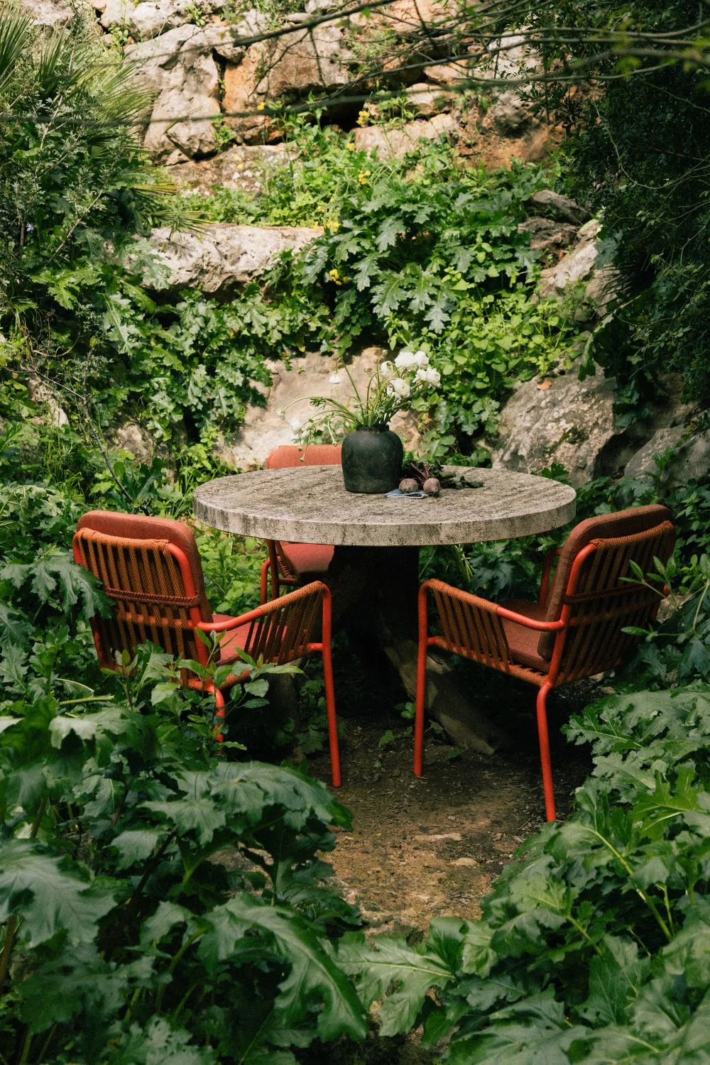 chaises jardin rouges collection 2025 The Masie chaises jardin rouges collection 2025 The Masie